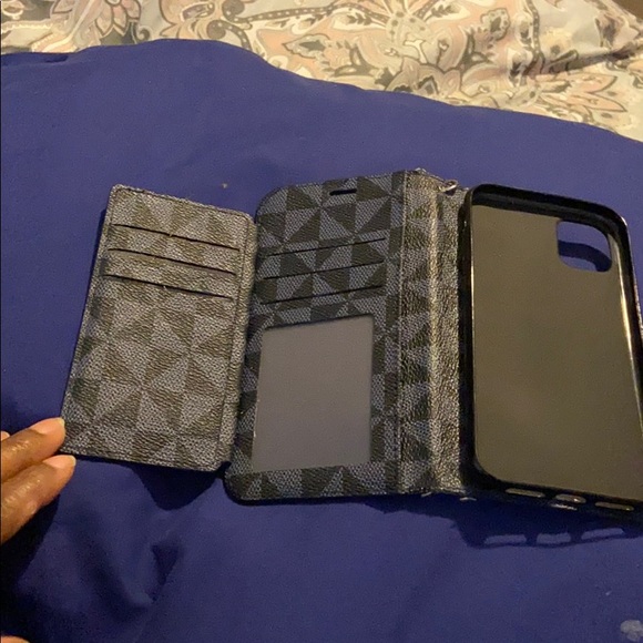 iPhone 11 Case - Picture 3 of 3